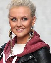 perrie-edwards-singer-23092013